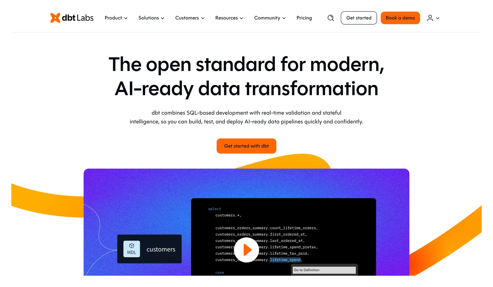 dbt home page showing its headline and main navigation